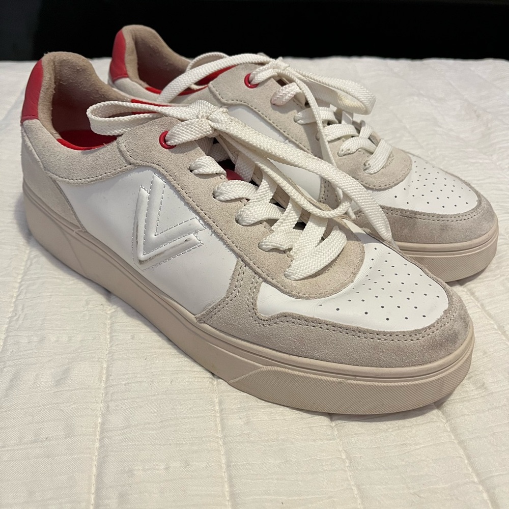 Vionic Womens White and Red Sneakers